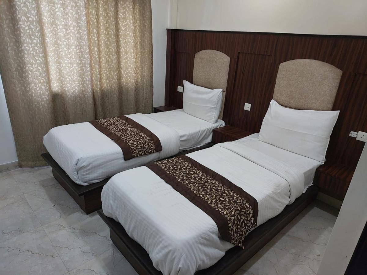 Hotel Castle View Roorkee Extérieur photo
